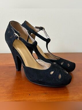 Black Suede T-Strap Heels with Cutout Detail 8M pinup